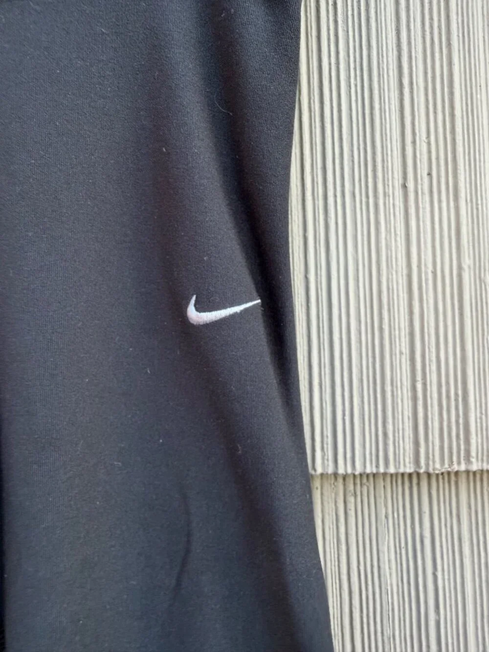 Nike Dri-Fit Capri Leggings XS Black Zipper Pocket Running Crop Workout Pants